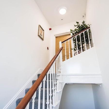 York Crescent Apartments Extérieur photo
