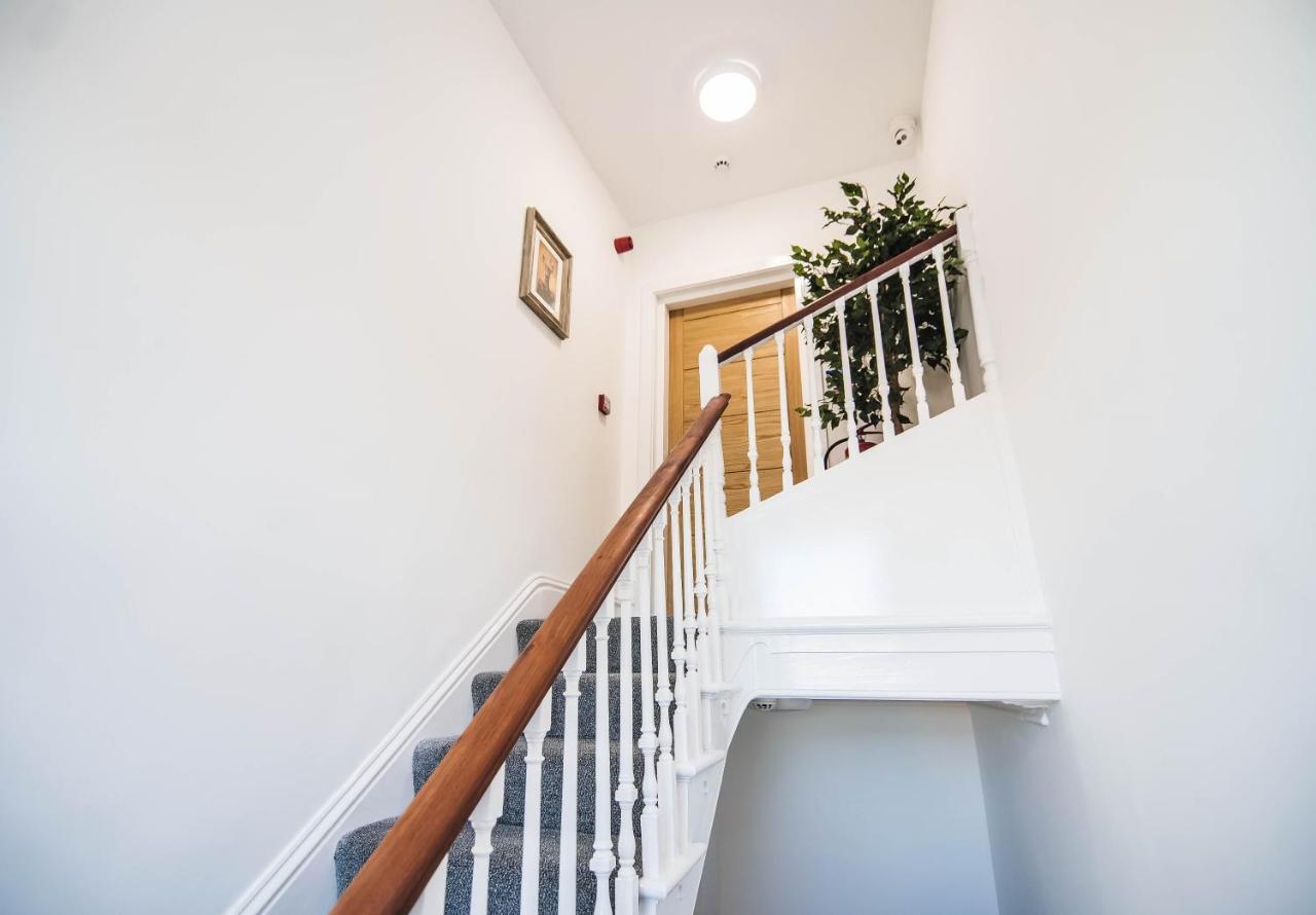 York Crescent Apartments Extérieur photo